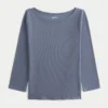 3/4-ärmad baby-T-shirt med slitsad halsringning