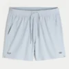 Aktiva shorts med logo, halvlånga Aktiva shorts med logo, halvlånga