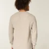 Avslappnad långärmad termisk T-shirt med rund halsringning