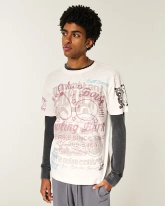 Avslappnad T-shirt med blandad grafik