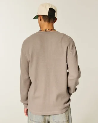 Avslappnad termisk Henley