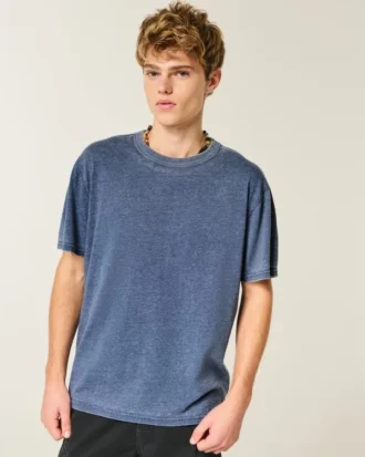 Avslappnad tvättad T-shirt med rund hals