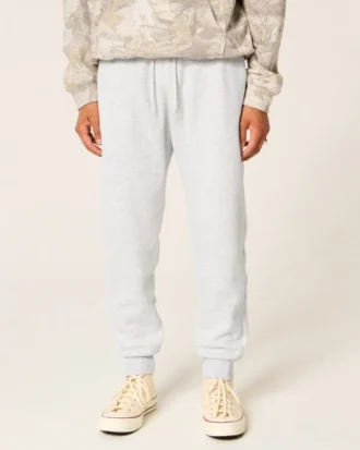 Avslappnade joggingbyxor i ribbad fleece