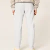Avslappnade joggingbyxor i ribbad fleece Avslappnade joggingbyxor i ribbad fleece