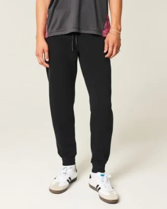 Avslappnade joggingbyxor med ribbade ben