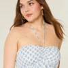 Babydoll-top med halterneck och volanger Babydoll-top med halterneck och volanger
