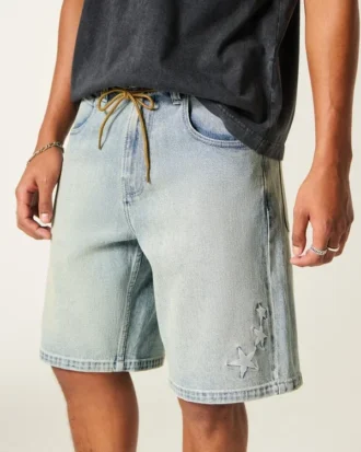 Baggy broderade stjärniga jeansshorts