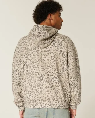 Baggy hoodie med leopardmönster