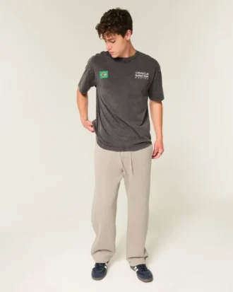 Baggy sweatpants