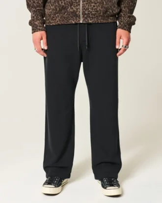 Baggy sweatpants