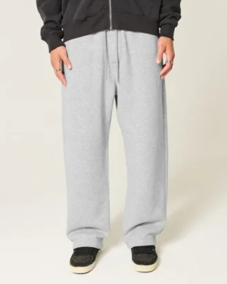 Baggy sweatpants
