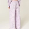 Baggy sweatpants med kamouflagemönster Baggy sweatpants med kamouflagemönster