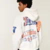 Boxig hoodie med Fighting Illini-motiv från University of Illinois Boxig hoodie med Fighting Illini-motiv från University of Illinois