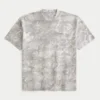Boxig, tung T-shirt med mikro-logo och rund halsringning