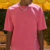 Boxig tvättad T-shirt i kraftig kvalitet