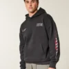 Boxy Oracle Red Bull Racing Graphic Hoodie Boxy Oracle Red Bull Racing Graphic Hoodie