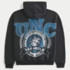 Boxy University of North Carolina Tar Heels grafisk hoodie Boxy University of North Carolina Tar Heels grafisk hoodie
