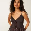 Chiffong-camisole med volanger Chiffong-camisole med volanger