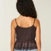 Chiffong-camisole med volanger Chiffong-camisole med volanger