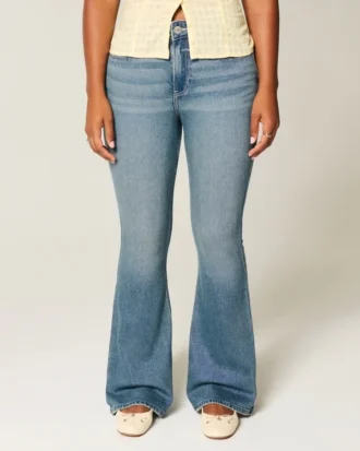 Curvy hög midja medium tvättade flare jeans
