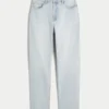 Curvy högmidjade ljusa raka jeans Curvy högmidjade ljusa raka jeans