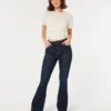 Curvy högmidjade mörkblå flare-jeans Curvy högmidjade mörkblå flare-jeans