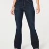 Curvy högmidjade mörkblå flare-jeans Curvy högmidjade mörkblå flare-jeans