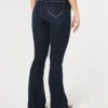 Curvy högmidjade mörkblå flare-jeans Curvy högmidjade mörkblå flare-jeans