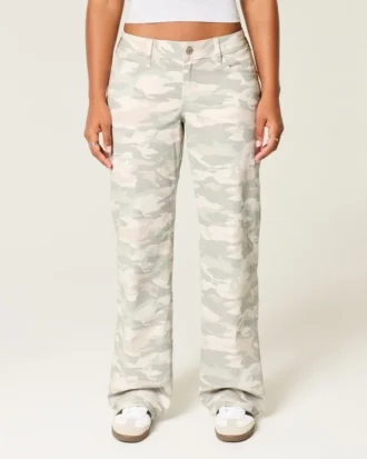 Curvy lågmidjade Y2K-baggyjeans i kamouflage