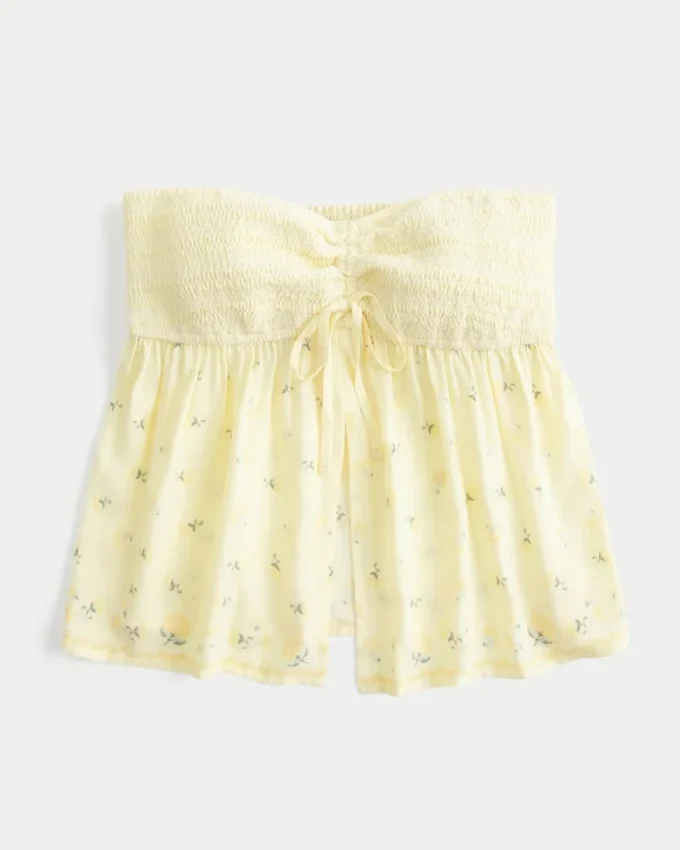 Enkel axelbandslös babydoll-top med smockad byst