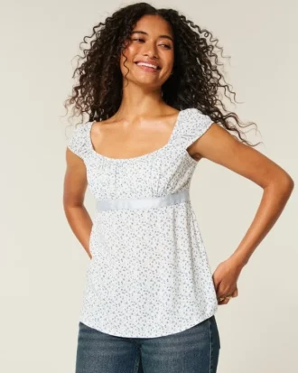 Enkel babydoll-top i satin med knytband