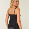 Enkel babydoll-top med nitar