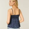 Enkel satin-camisole med spets Enkel satin-camisole med spets