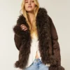 Faux fur-fodrad faux shearling-jacka