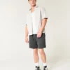 Fleece-shorts med ikon ovanför knäet Fleece-shorts med ikon ovanför knäet