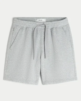 Fleece-shorts som slutar ovanför knäna