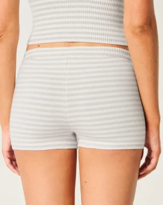 Gilly Hicks Mysiga shorts i stickad tröja