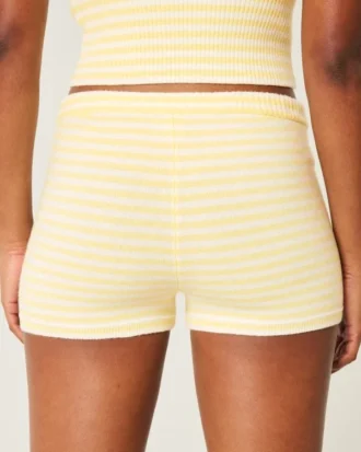 Gilly Hicks Mysiga shorts i stickad tröja