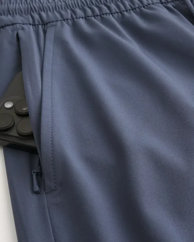 Grafiska aktiva shorts i midilängd Grafiska aktiva shorts i midilängd