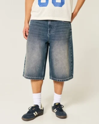 Halvlånga byxor i mediumtvättad denim