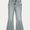 Högmidjade jeans med medium tvätt och utsvängda ben Högmidjade jeans med medium tvätt och utsvängda ben
