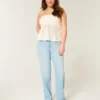 Högmidjade, ljusblå raka jeans Högmidjade, ljusblå raka jeans