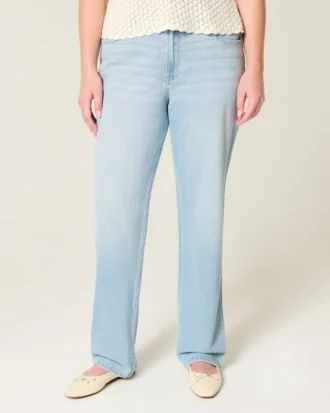 Högmidjade, ljusblå raka jeans