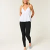 Högmidjade svarta jeansleggings Högmidjade svarta jeansleggings