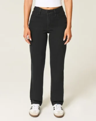 Högmidjade svarta raka jeans