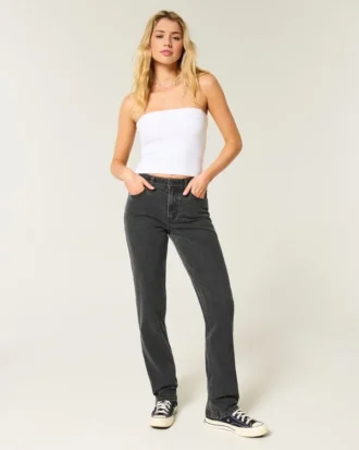 Högmidjade tvättade svarta raka jeans