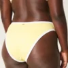 Kurvig högt skuren ribbad bikiniunderdel med hög midja