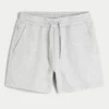 Kylande fleeceshorts till mitten av låret Kylande fleeceshorts till mitten av låret