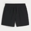 Kylande fleeceshorts till mitten av låret Kylande fleeceshorts till mitten av låret