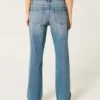 Låg midja, medium tvätt, avslappnad rak jeans